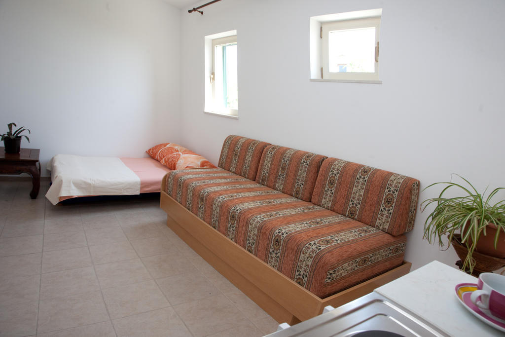 Yacht Beach Apartments Kaštela Chambre photo